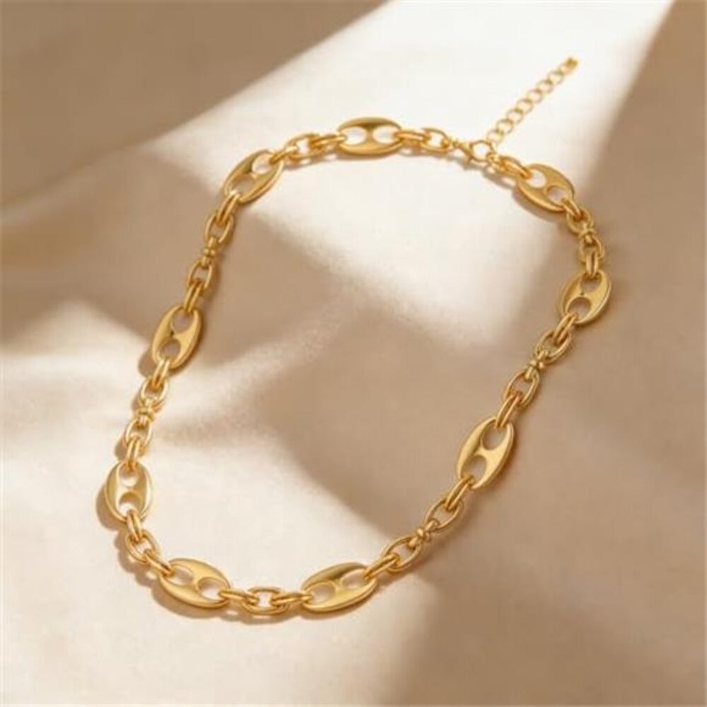 Women's Chunky Gold Necklace 14k Gold Plated Thick Oval Links Chain Choker - Picture 6 of 7